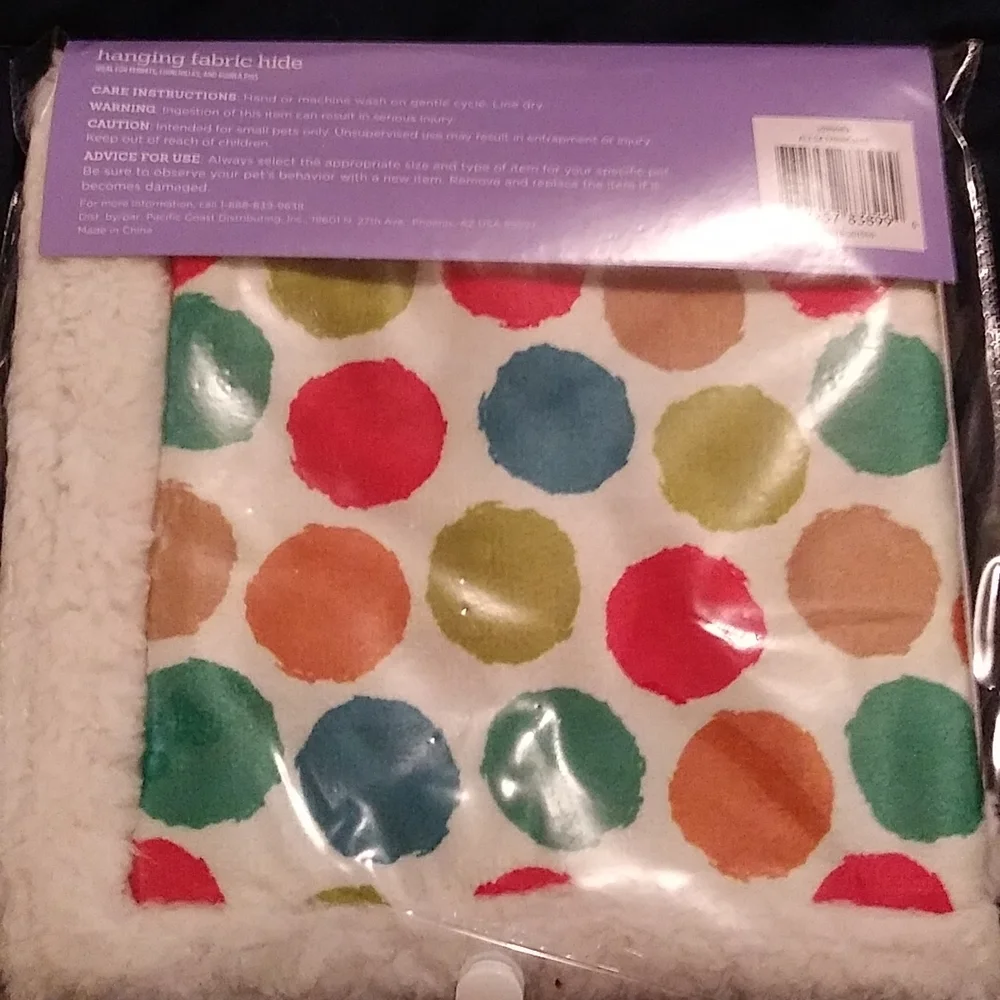NWT All Living Things Hanging Fabric Hide